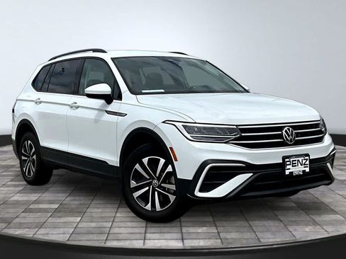 Used 2023 Volkswagen Tiguan S w/ Driver Assistance Package AWD/4WD image 3