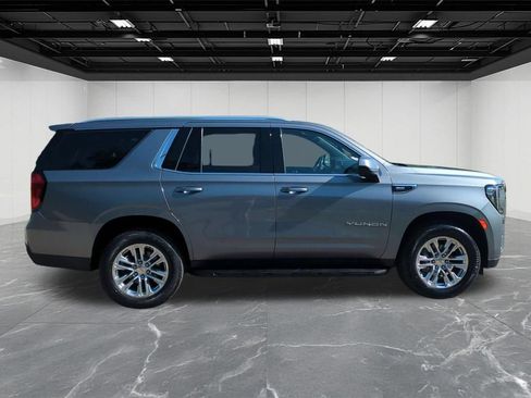 Used 2021 GMC Yukon SLE AWD/4WD image 6