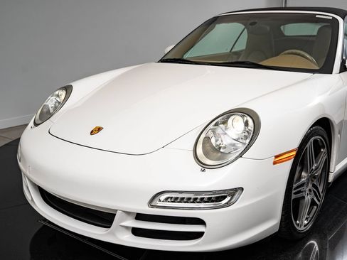 Used 2007 Porsche 911 Carrera 4S AWD/4WD image 18
