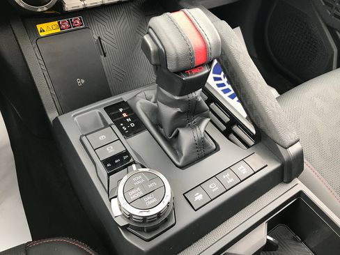 Certified 2025 Toyota Tacoma TRD Pro w/ Tow Tech Package image 39