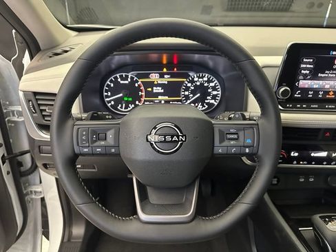 Used 2026 Nissan Rogue Dark Armor AWD/4WD image 25