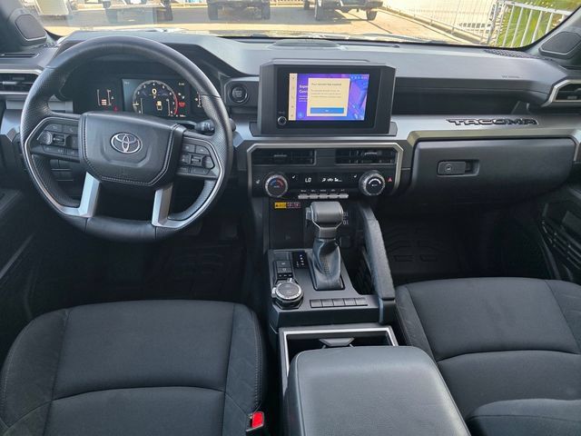 Used 2024 Toyota Tacoma SR5 AWD/4WD image 15