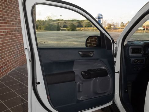 New 2025 Ford Maverick XL w/ 4K Tow Package image 10