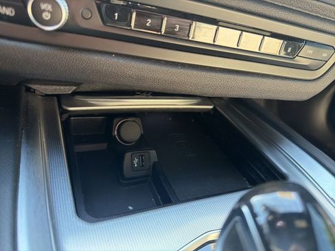 Used 2019 BMW Z4 sDrive30i w/ Executive Package RWD image 24