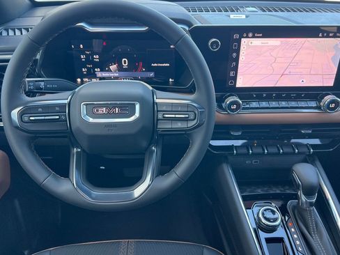 New 2026 GMC Canyon AT4 w/ Technology Plus Package AWD/4WD image 11