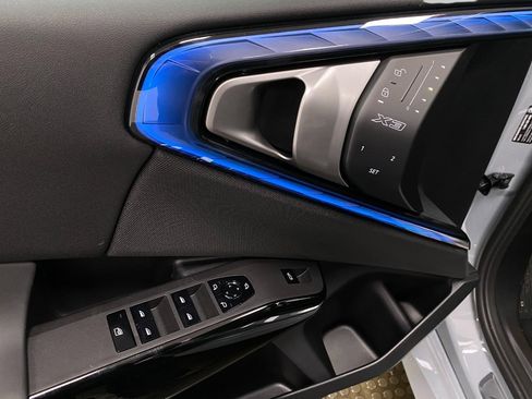 New 2026 BMW X3 xDrive30 image 32