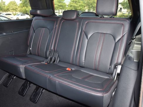 Used 2024 Ford Expedition Limited RWD image 12