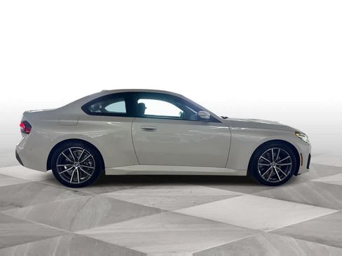 Used 2025 BMW 230i Coupe w/ Premium Package RWD image 9