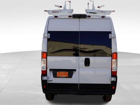 Used 2022 RAM ProMaster 2500 w/ Convenience Group image 6