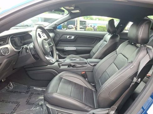 Used 2022 Ford Mustang GT Premium w/ Equipment Group 401A RWD image 16