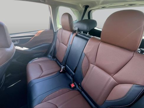 Used 2023 Subaru Forester Touring AWD/4WD image 19