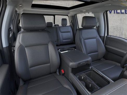 New 2026 Ford F250 Lariat w/ Black Appearance Package image 10