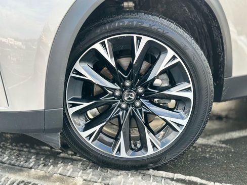 Used 2024 MAZDA CX-90 Plug-In Hybrid w/ Premium Plus image 2