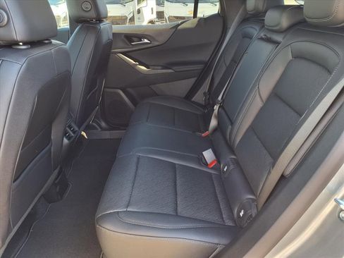 New 2026 Chevrolet Equinox LT image 7