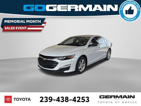 Used 2021 Chevrolet Malibu LS FWD image 1