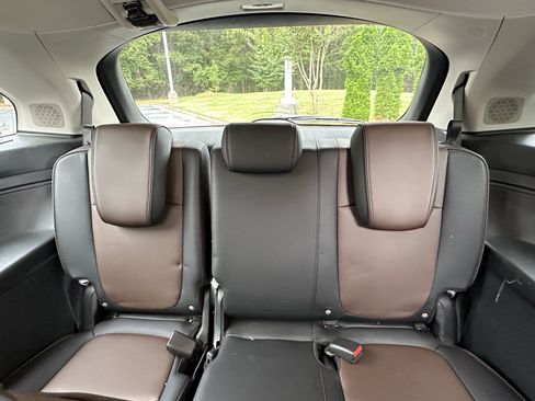 Used 2025 Honda Odyssey Elite image 9