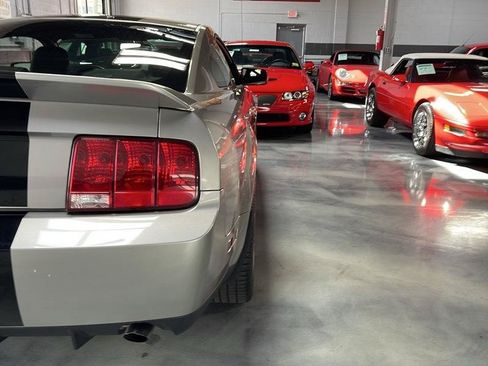 Used 2008 Ford Mustang Shelby GT500 RWD image 13