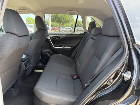 Used 2025 Toyota RAV4 LE AWD/4WD image 25