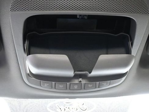 Used 2018 Ford F150 XLT w/ Trailer Tow Package image 30