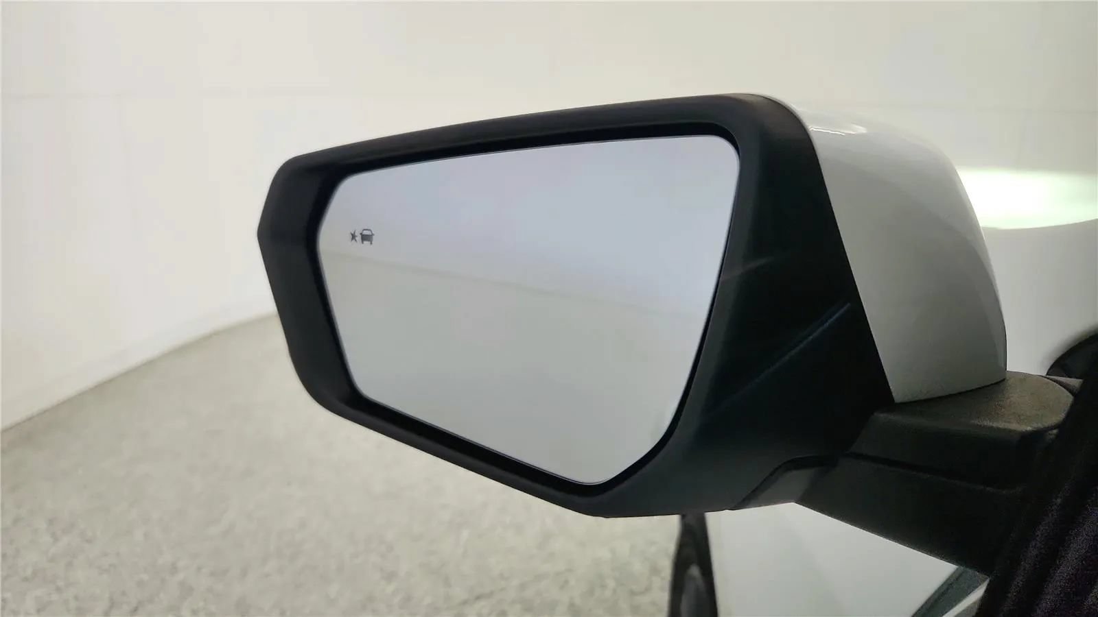 Used 2022 Chevrolet Equinox RS FWD image 15