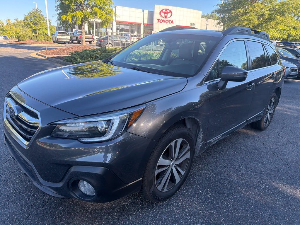 Used 2019 Subaru Outback 2.5i Limited AWD/4WD image 1
