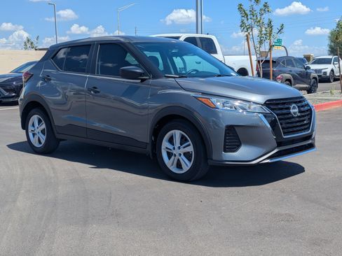 Used 2025 Nissan Kicks Play S FWD image 35