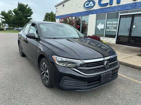 Used 2024 Volkswagen Jetta S FWD image 2