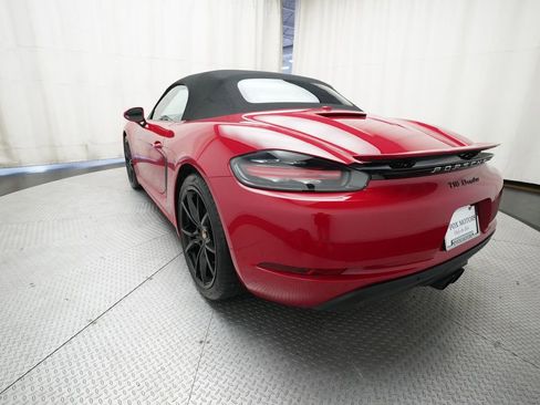 Certified 2021 Porsche 718 Boxster image 15