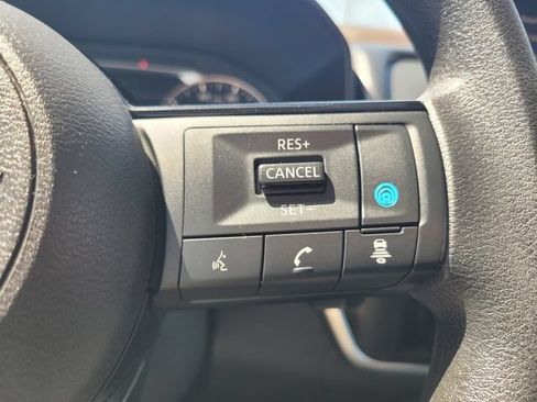Certified 2023 Nissan Rogue SV FWD image 27