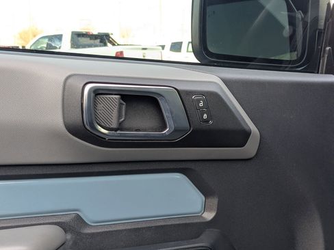 Used 2022 Ford Bronco Big Bend image 13