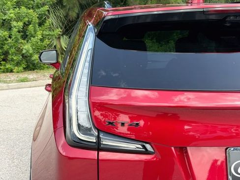 Used 2023 Cadillac XT4 Sport FWD image 10