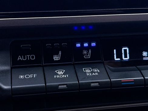 Used 2025 Toyota Camry XSE w/ Premium Package FWD image 32
