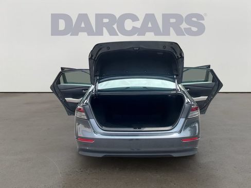 Used 2023 Honda Accord LX image 25