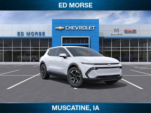 New 2026 Chevrolet Equinox EV LT image 1