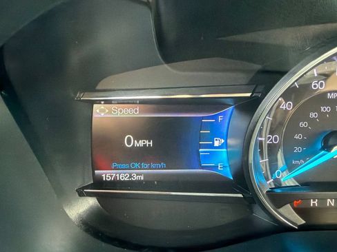 Used 2018 Ford Explorer Limited w/ Equipment Group 301A AWD/4WD image 27