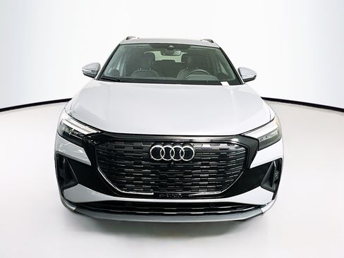 Used 2024 Audi Q4 e-tron Premium w/ Convenience Package AWD/4WD image 2