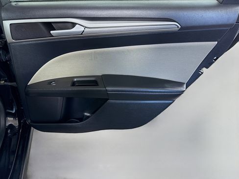 Used 2018 Ford Fusion S image 28