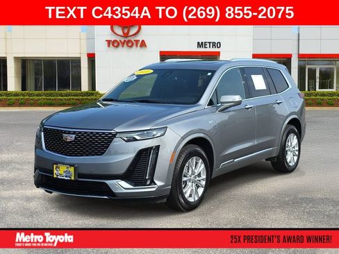 Used 2025 Cadillac XT6 Luxury AWD/4WD image 1