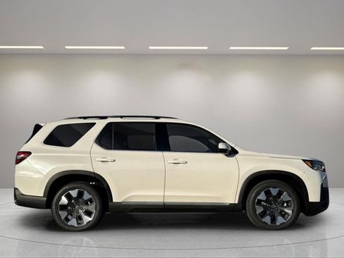 New 2026 Honda Pilot Elite image 6