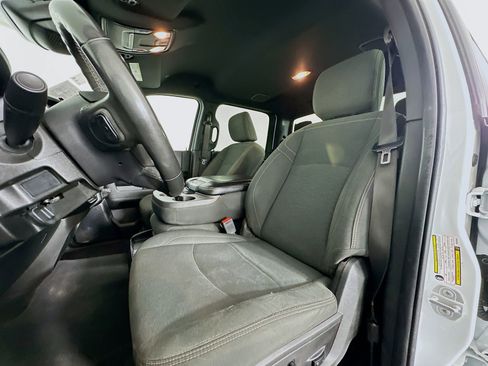 Used 2025 RAM 2500 Big Horn image 20