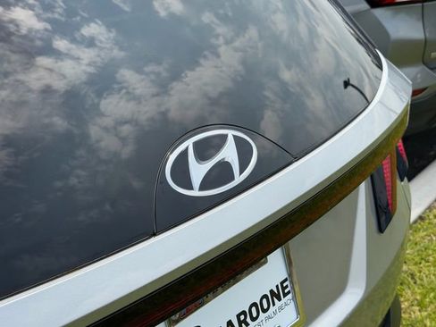 Used 2024 Hyundai Tucson SEL FWD image 15