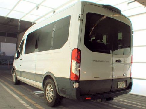 Used 2021 Ford Transit 350 XLT RWD image 4