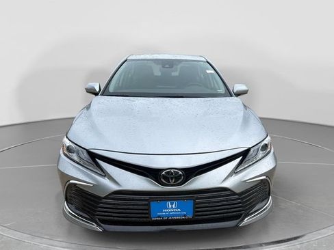 Used 2024 Toyota Camry XLE FWD image 10