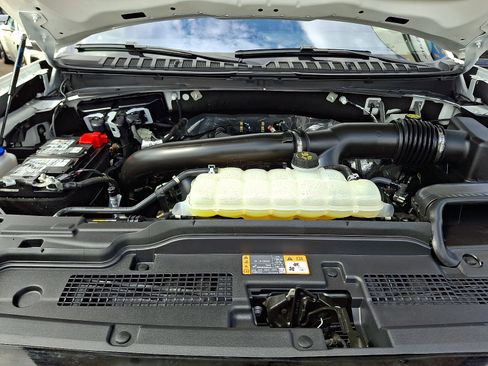 Used 2025 Ford Expedition Platinum w/ Stealth Performance Package image 27