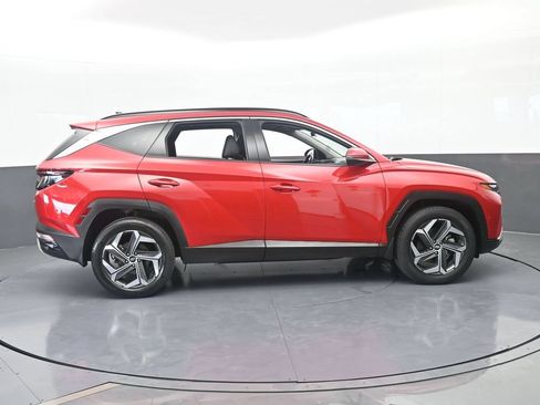 Used 2023 Hyundai Tucson Limited w/ Cargo Package AWD/4WD image 7