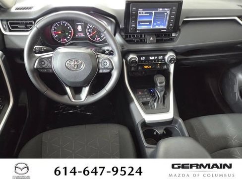 Used 2020 Toyota RAV4 XLE w/ Convenience Package AWD/4WD image 18