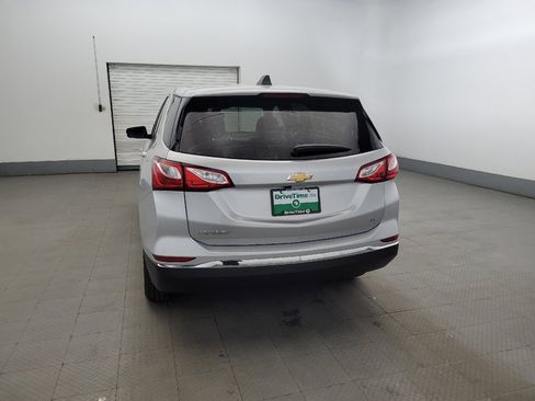 Used 2020 Chevrolet Equinox LT w/ Driver Convenience Package image 6