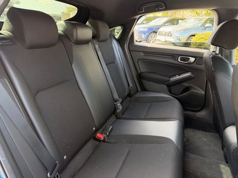 Used 2024 Honda Civic Sport image 11