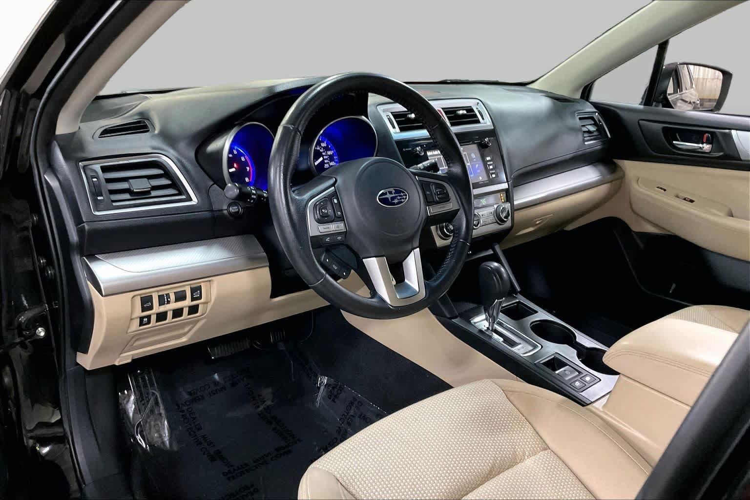 Used 2017 Subaru Outback 2.5i Premium AWD/4WD image 18