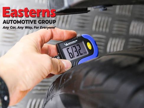 Used 2016 Ford Transit Connect XL image 29